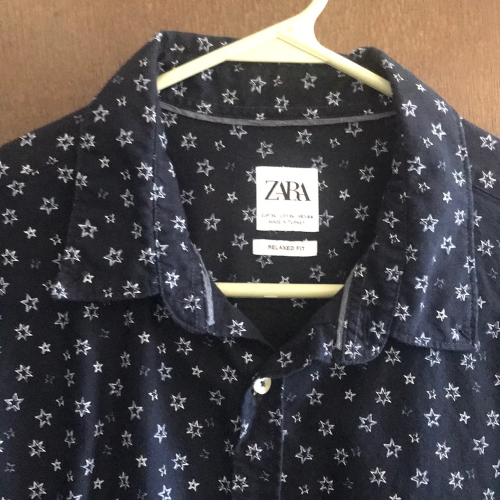 Size small - Picture 3 of 5